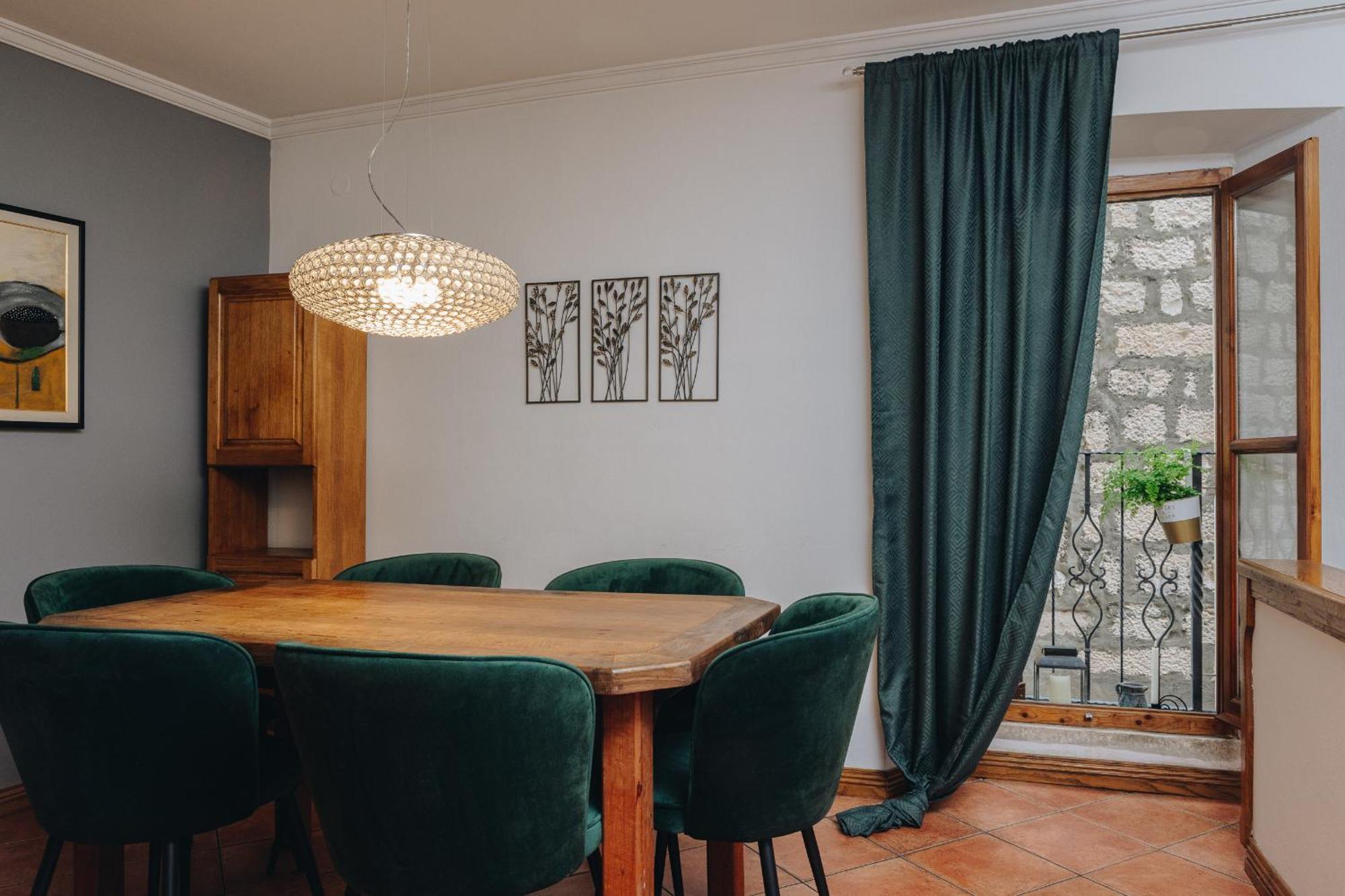 Holiday Home Gabriela Korcula Town Bagian luar foto
